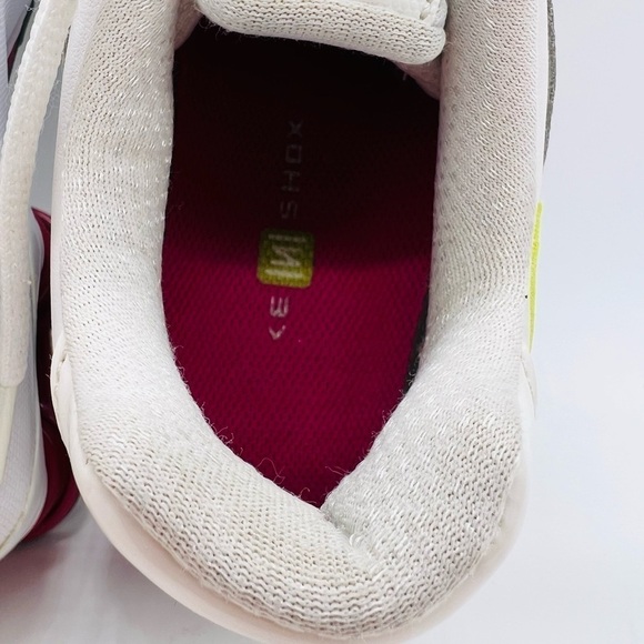 NIKE SHOX 2013 WHITE YOUTH ATHLETIC SHOES WITH RAINBOW HIGHLIGHTS SIZE 7Y - Picture 14 of 14